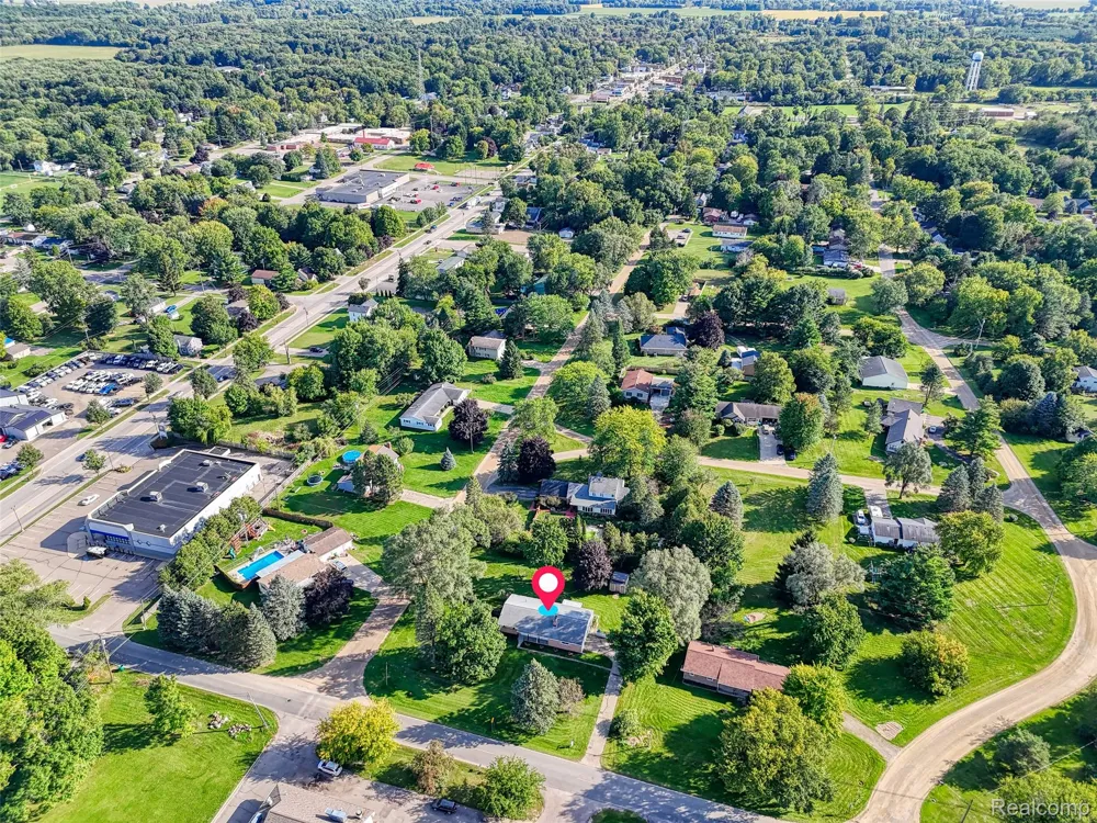 3063 Britton Road Perry City, MI 48872