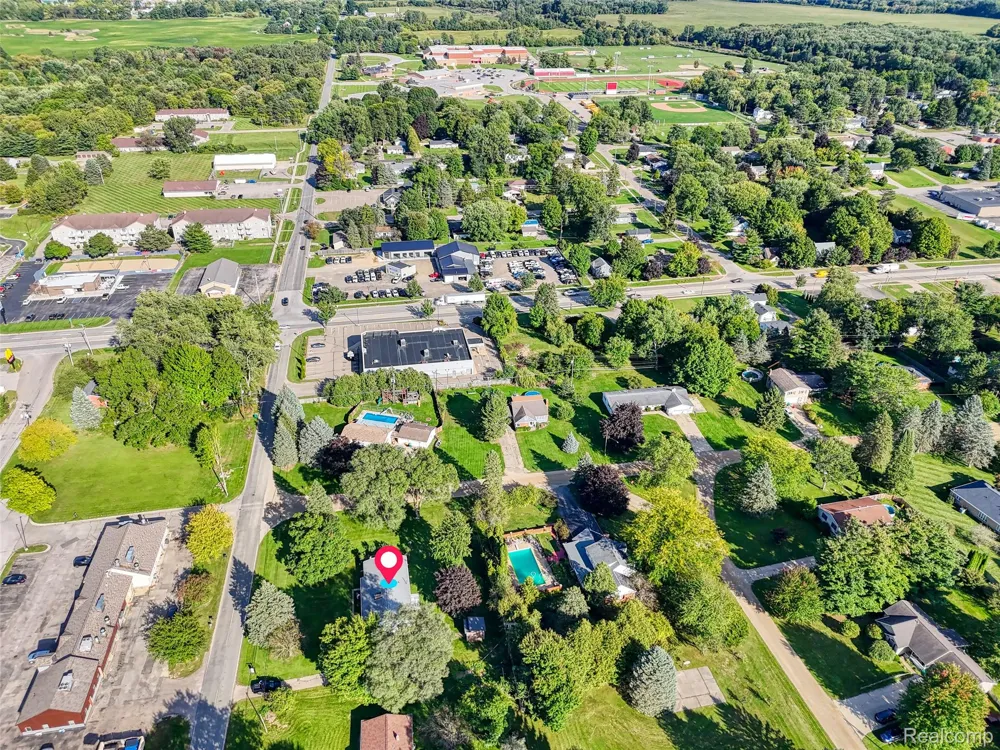 3063 Britton Road Perry City, MI 48872