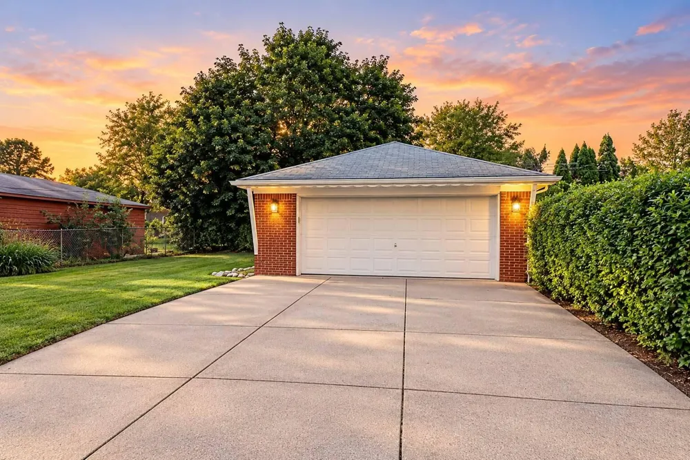 13458 Marion Street Redford Charter Township, MI 48239