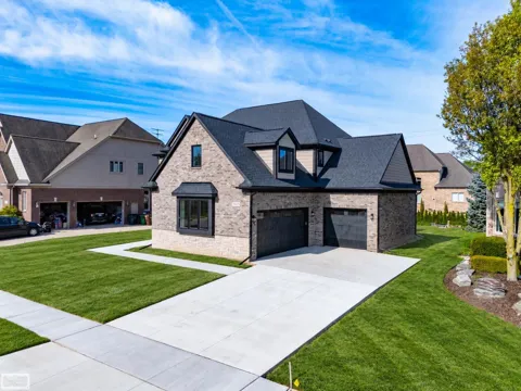 54679 White Pine Lane