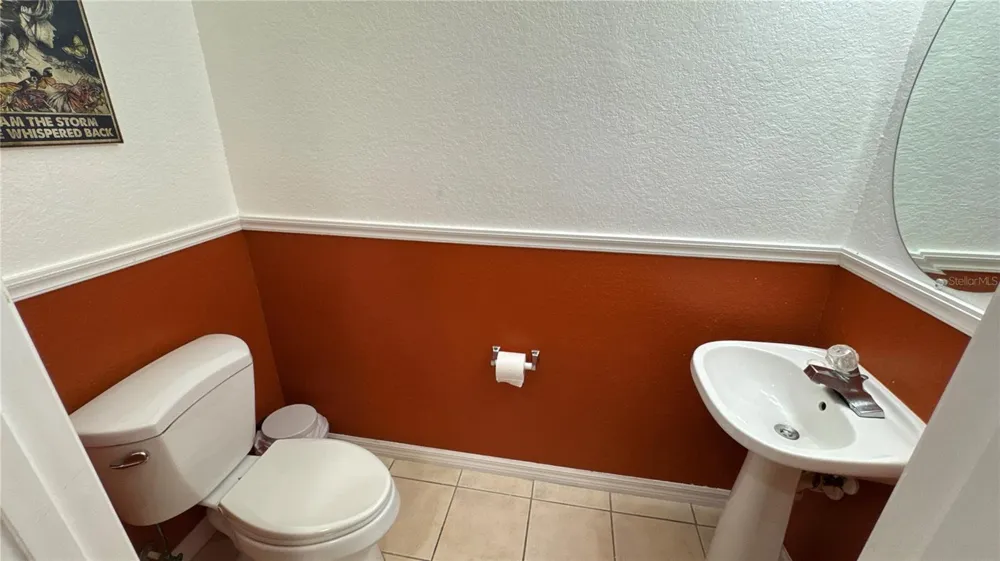 2519 LANCIEN COURT #5 Orlando, FL 32826