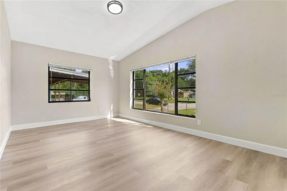 1723 WEEKS AVENUE Orlando, FL 32806