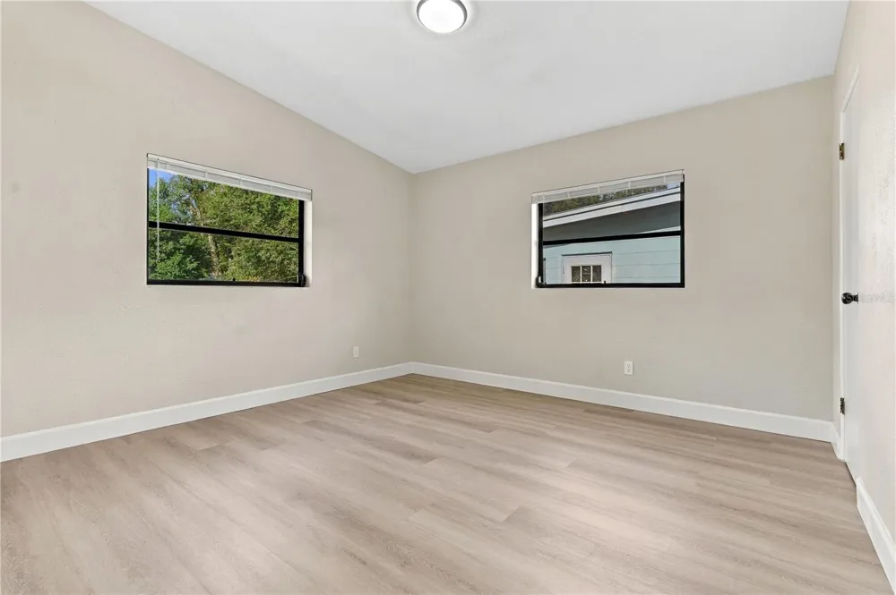1723 WEEKS AVENUE Orlando, FL 32806