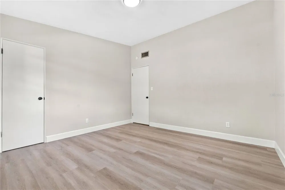 1723 WEEKS AVENUE Orlando, FL 32806