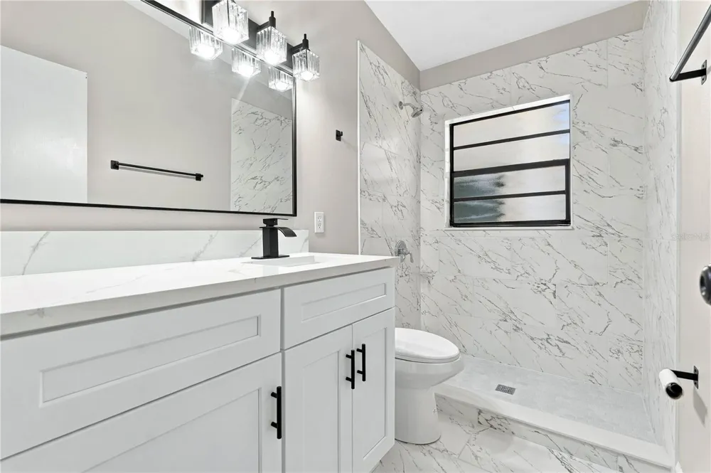 1723 WEEKS AVENUE Orlando, FL 32806