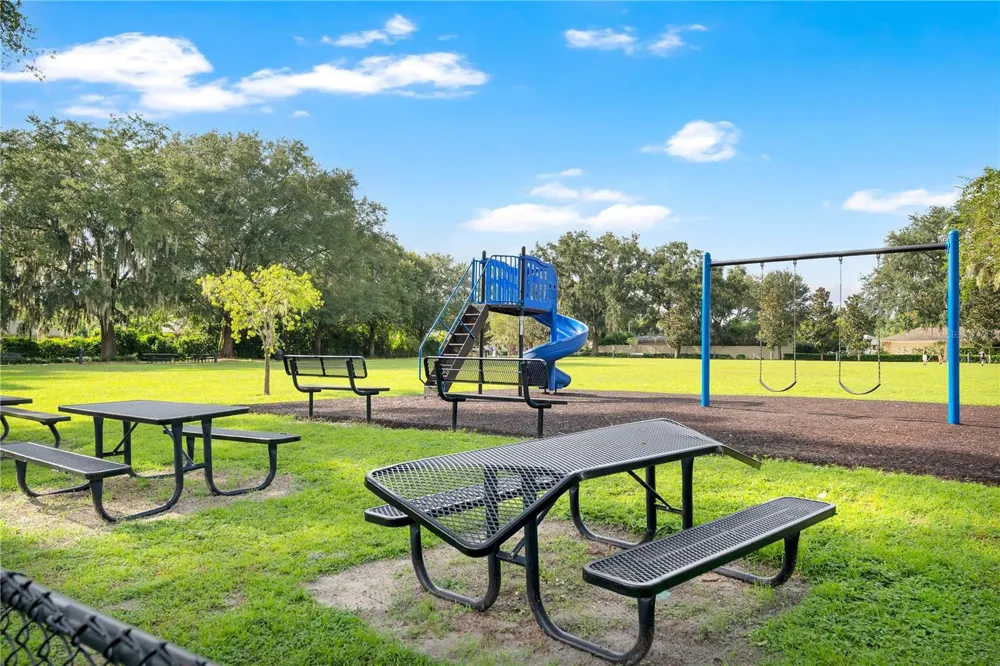 1723 WEEKS AVENUE Orlando, FL 32806