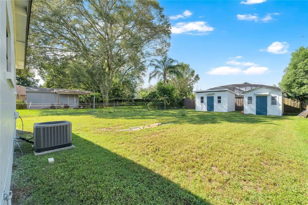 1723 WEEKS AVENUE Orlando, FL 32806