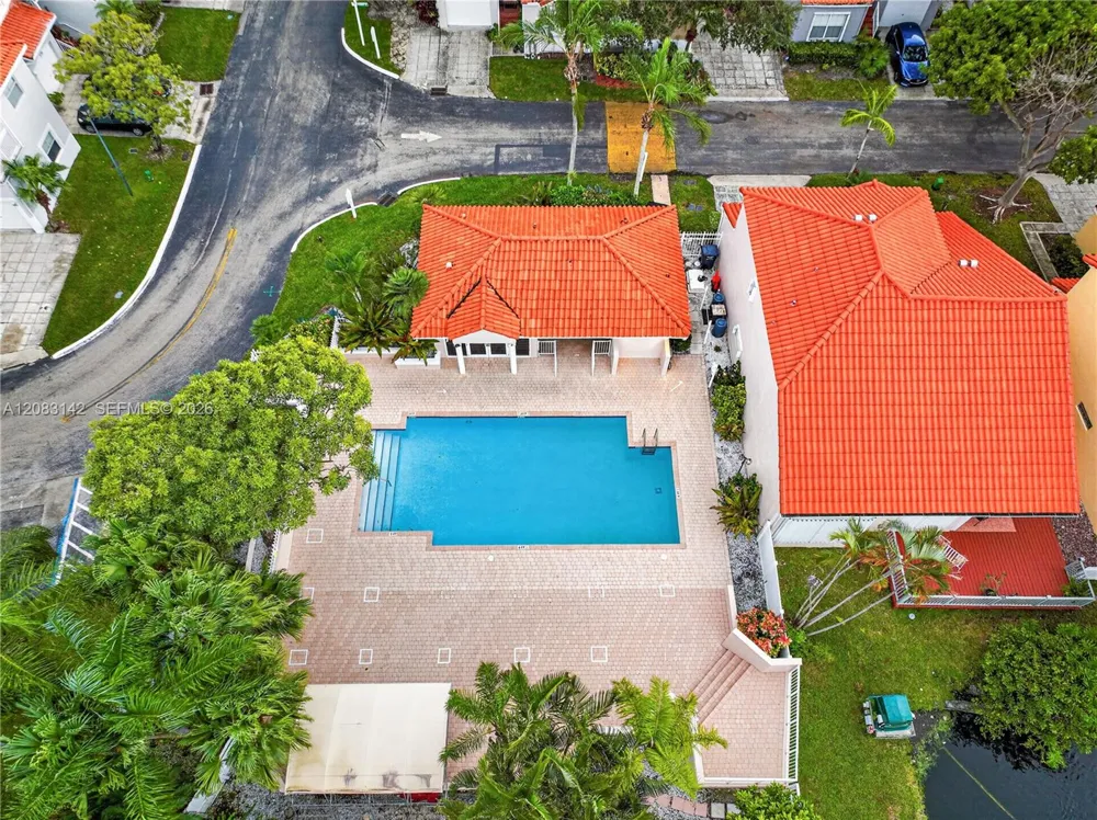 3215 36th Ave Hollywood, FL 33021