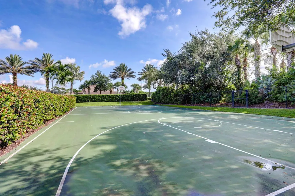 140 SW OTTER RUN PLACE Stuart, FL 34997