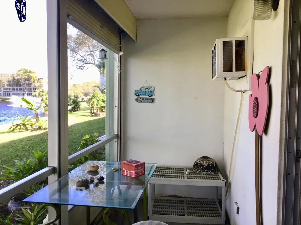 7 Oakridge B #7 Deerfield Beach, FL 33442