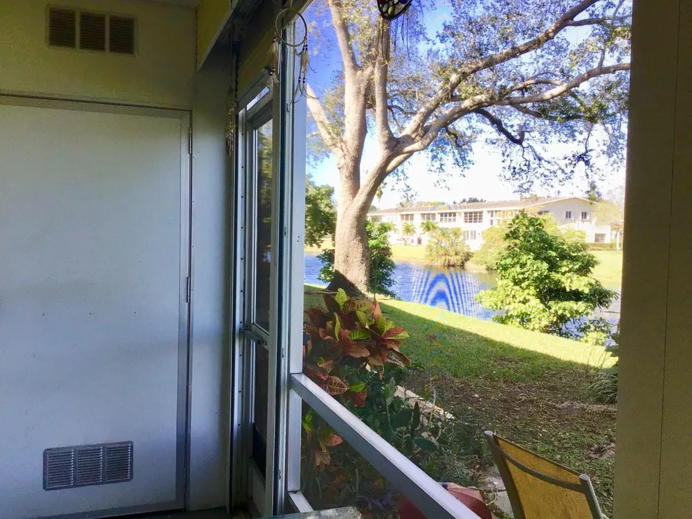 7 Oakridge B #7 Deerfield Beach, FL 33442