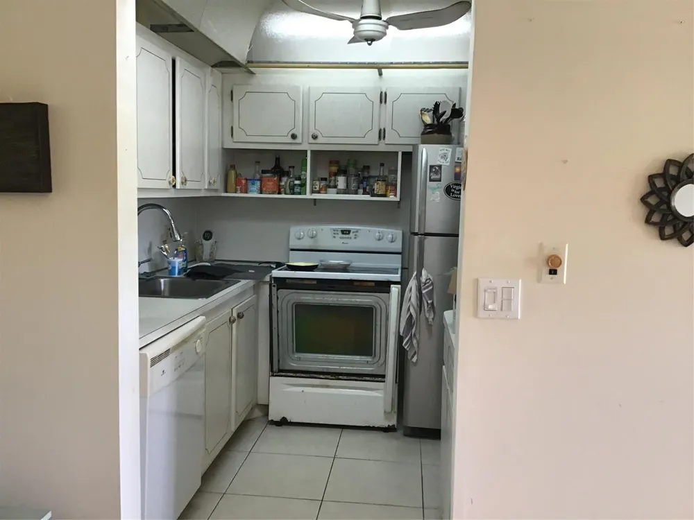 7 Oakridge B #7 Deerfield Beach, FL 33442