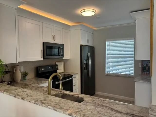 6 ABBEY LANE #207 Delray Beach, FL 33446