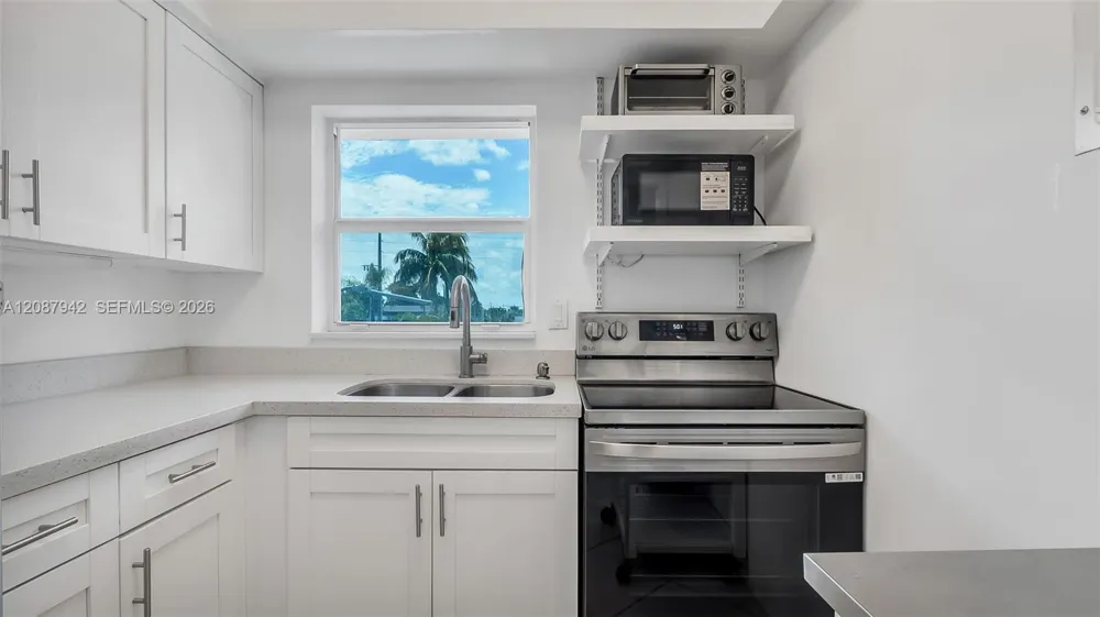 733 NW 30th Ct #6 Wilton Manors, FL 33311