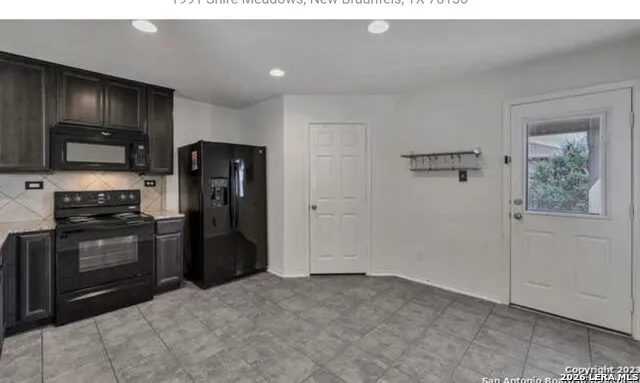 1991 Shire Mdws New Braunfels, TX 78130