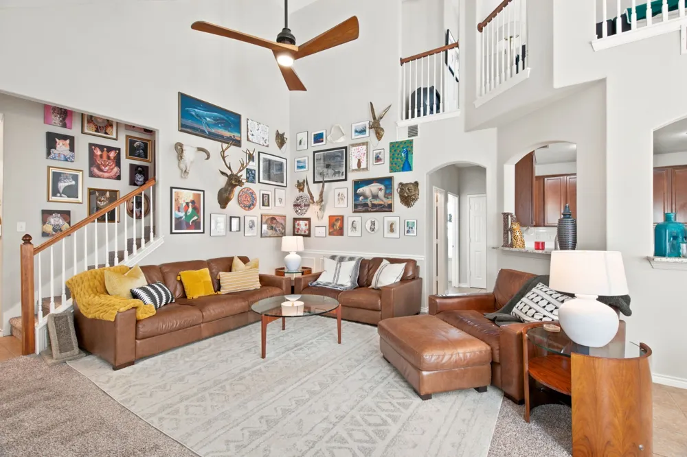 909 Charleston Lane Savannah, TX 76227