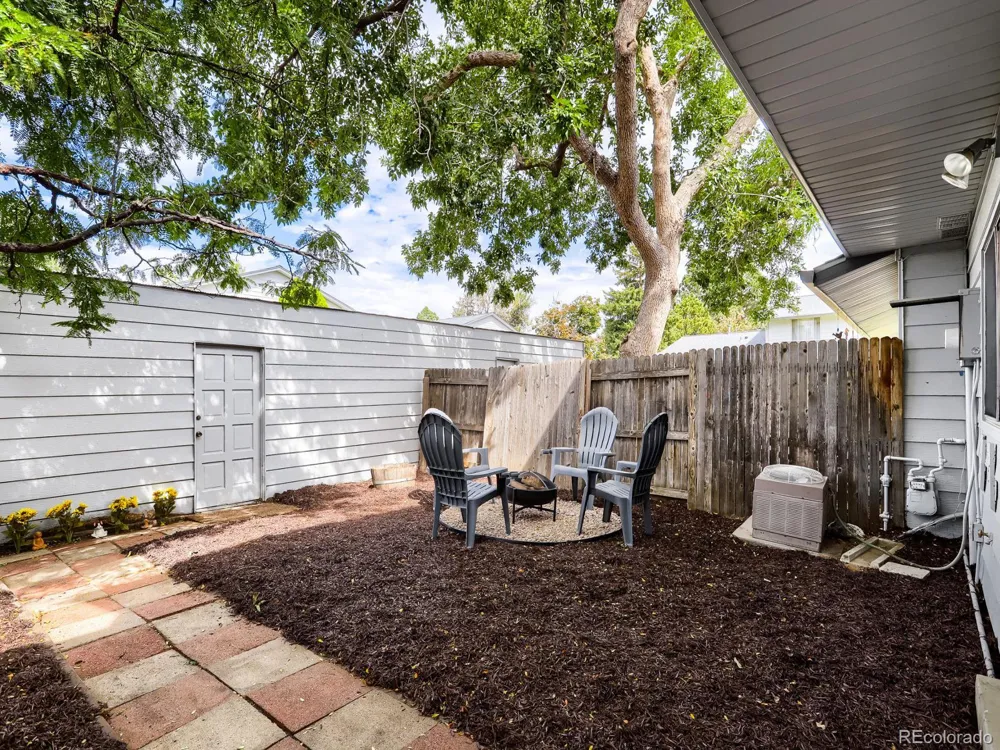 12646 E Kansas Place Aurora, CO 80012