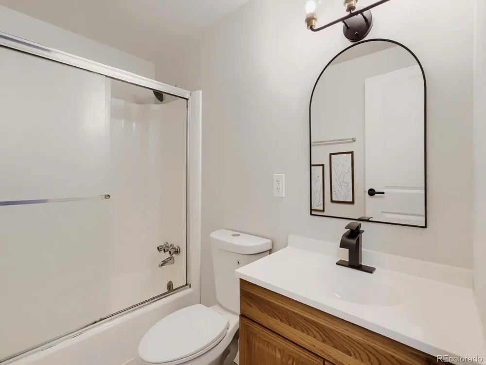 12646 E Kansas Place Aurora, CO 80012