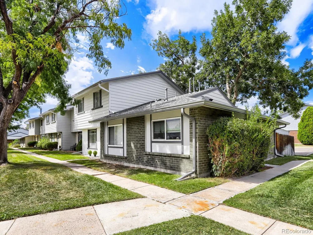 12646 E Kansas Place Aurora, CO 80012