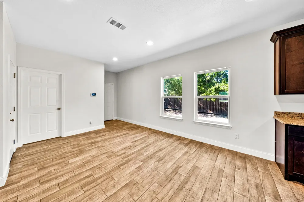 3922 Washington Street Greenville, TX 75401