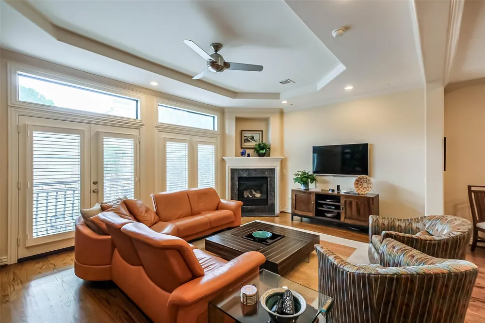 5217 Rose Street #A Houston, TX 77007