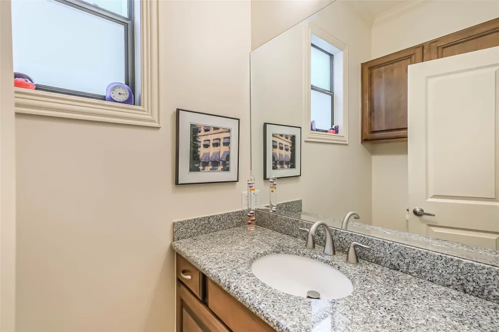 5217 Rose Street #A Houston, TX 77007