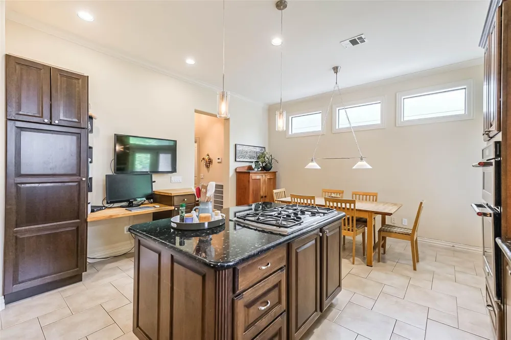 5217 Rose Street #A Houston, TX 77007