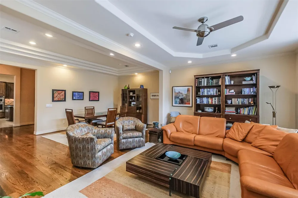 5217 Rose Street #A Houston, TX 77007