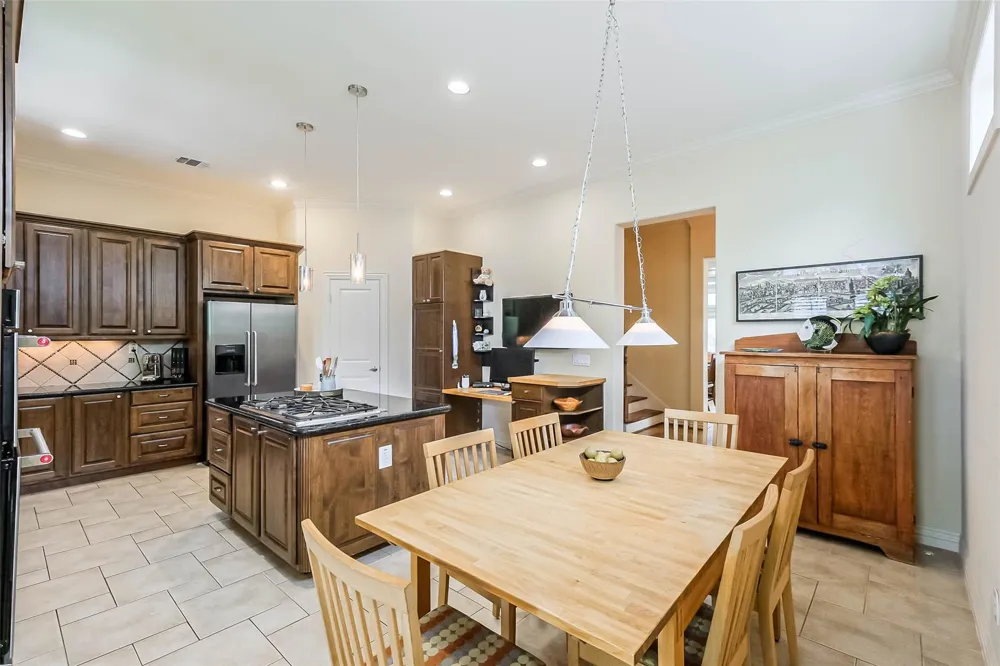 5217 Rose Street #A Houston, TX 77007