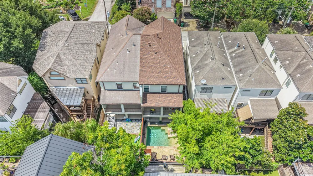 5217 Rose Street #A Houston, TX 77007