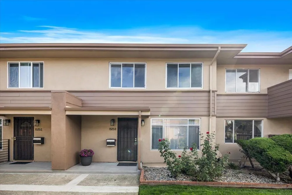 1525 Day Avenue #D San Mateo, CA 94403