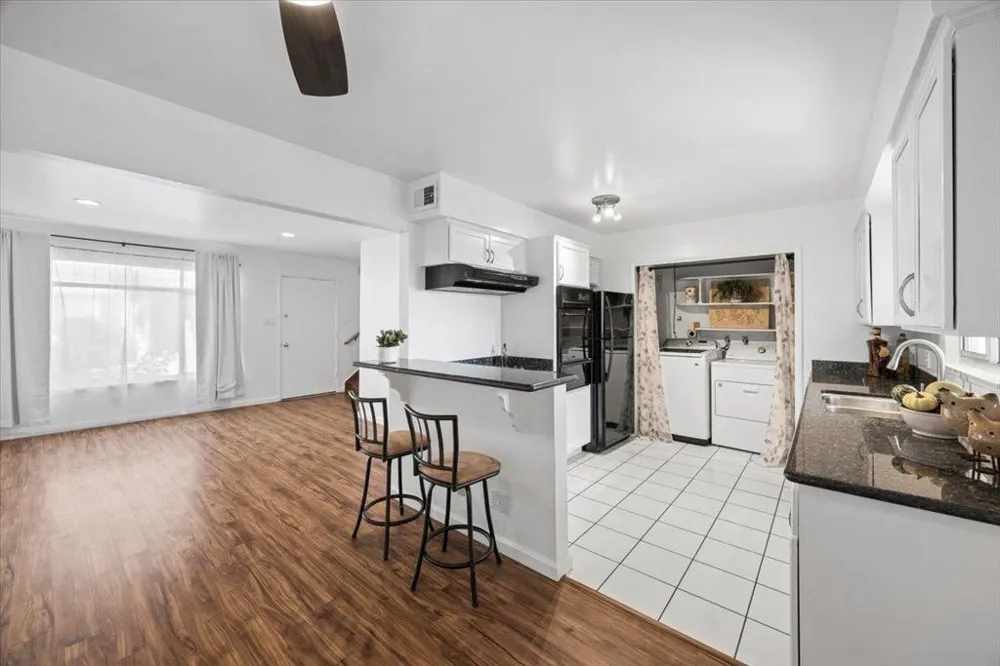 1525 Day Avenue #D San Mateo, CA 94403