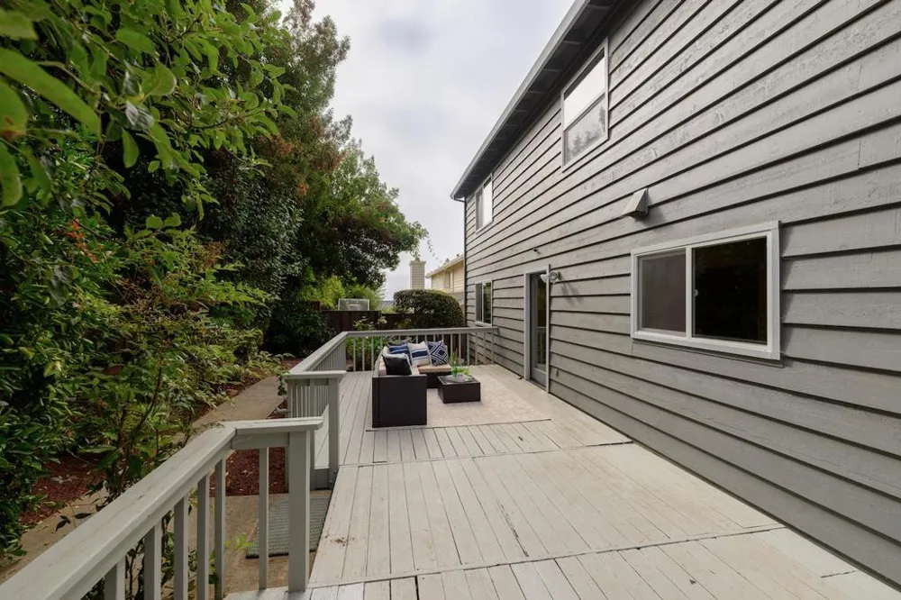 112 Rockridge Lane Santa Cruz, CA 95060