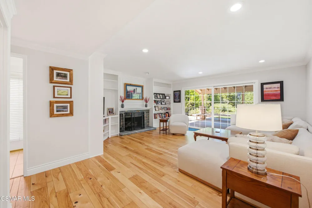 31957 Doverwood Court Westlake Village, CA 91361
