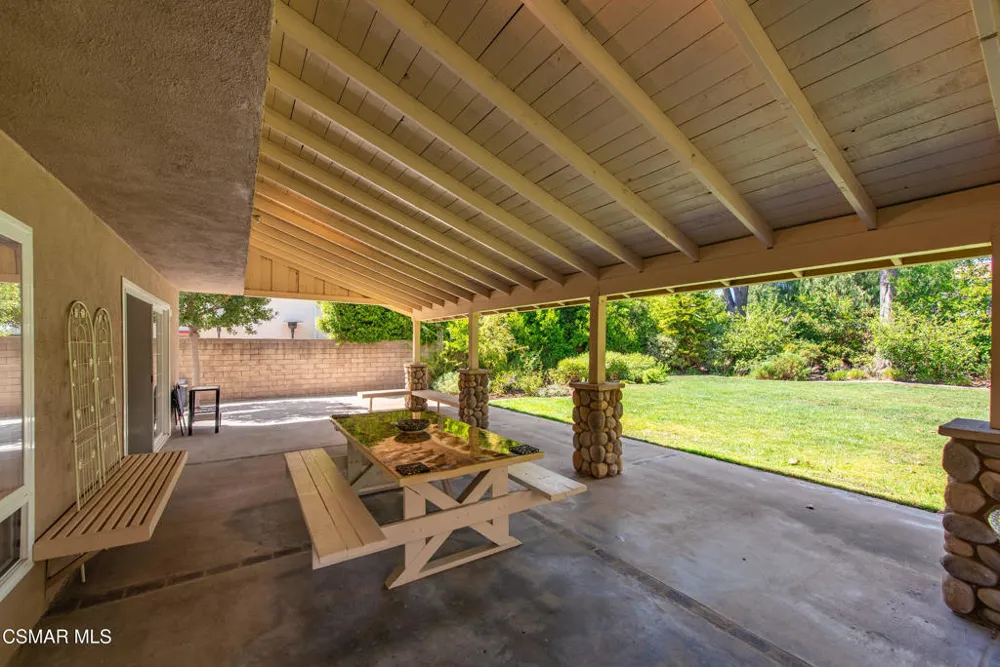 31957 Doverwood Court Westlake Village, CA 91361