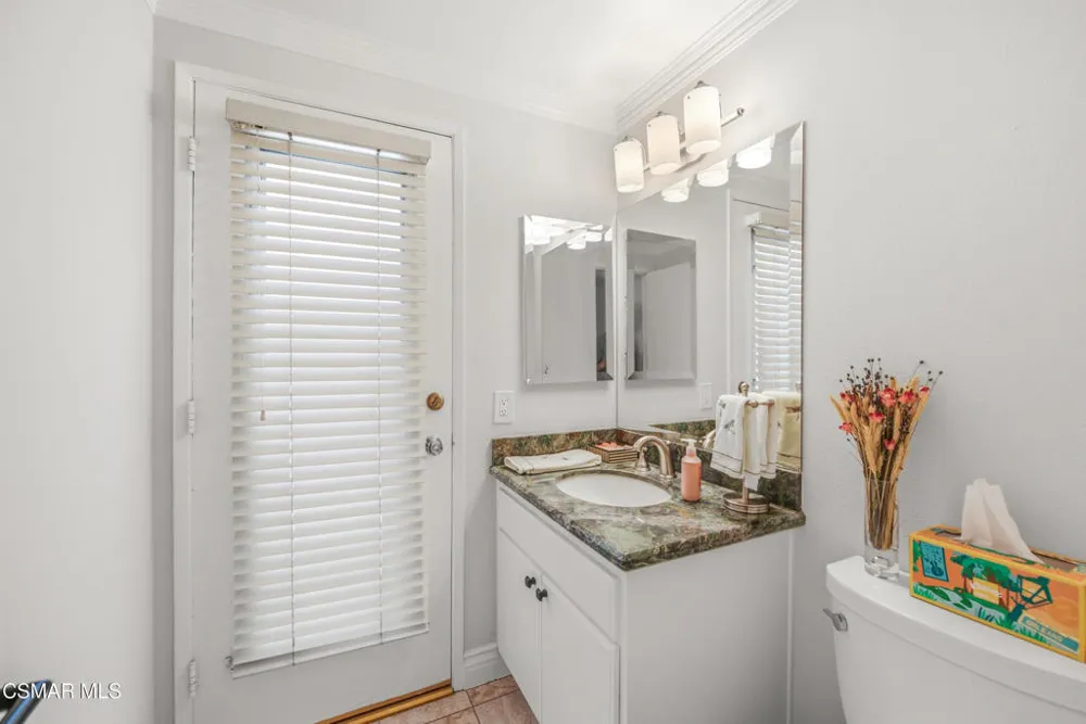 31957 Doverwood Court Westlake Village, CA 91361