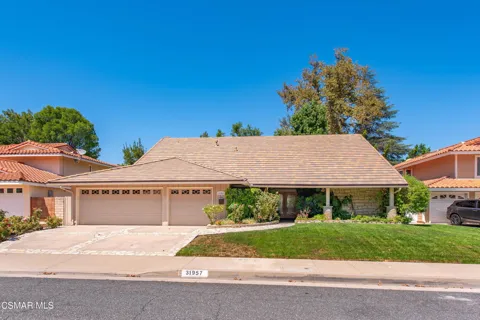 31957 Doverwood Court