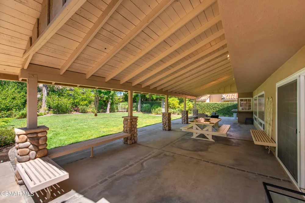 31957 Doverwood Court Westlake Village, CA 91361