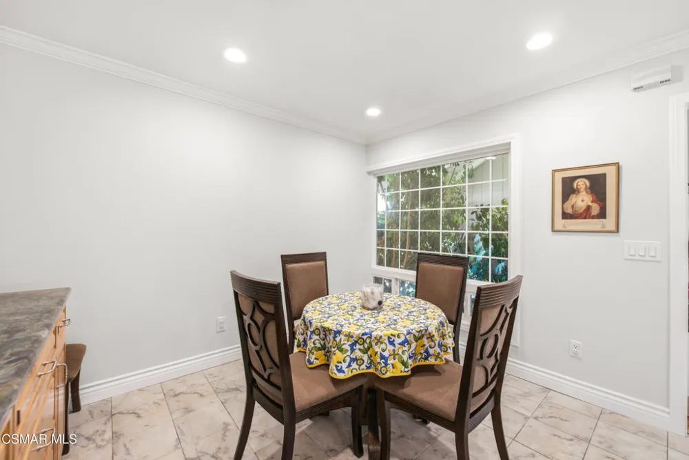 31957 Doverwood Court Westlake Village, CA 91361