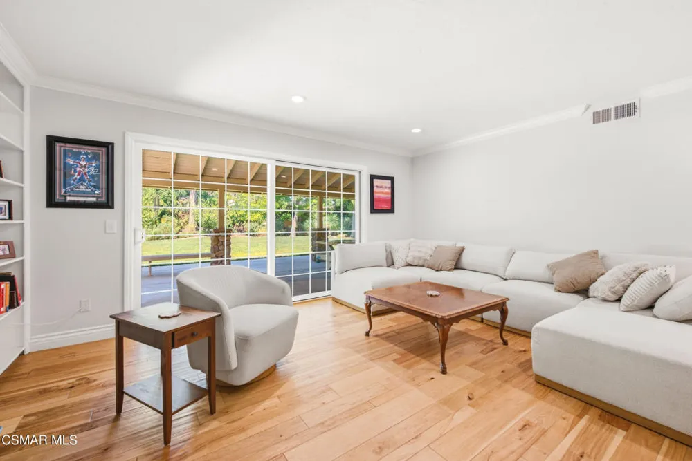 31957 Doverwood Court Westlake Village, CA 91361