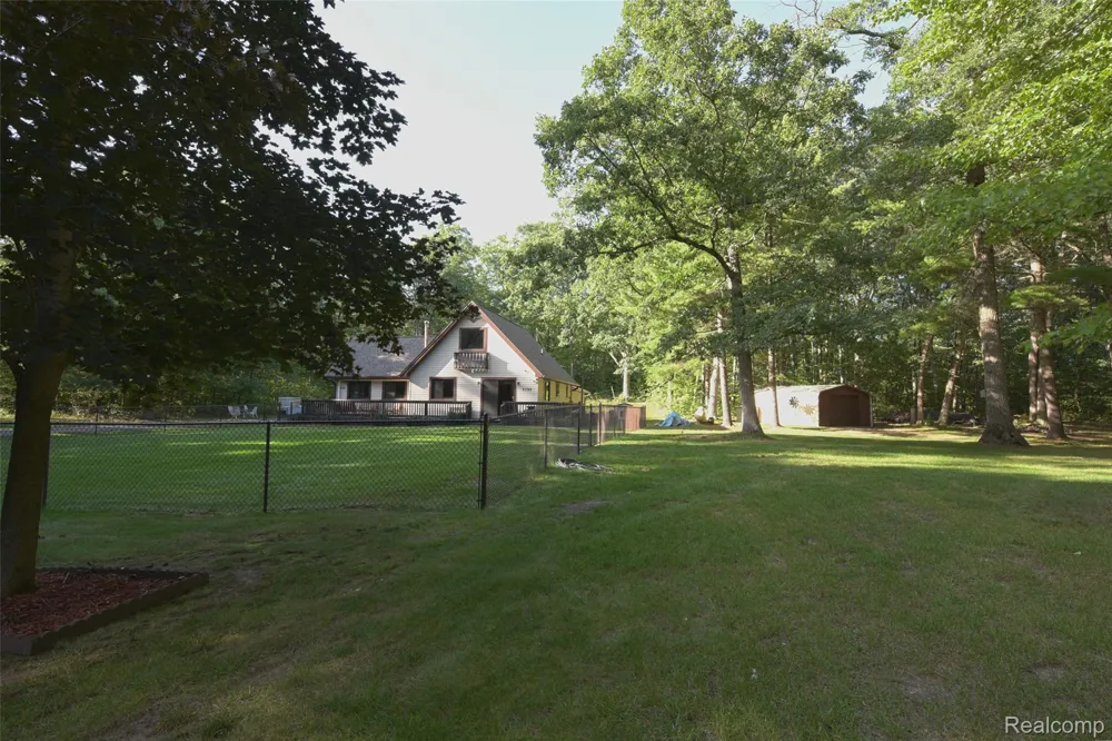 5799 Goodar Road Goodar Township, MI 48761