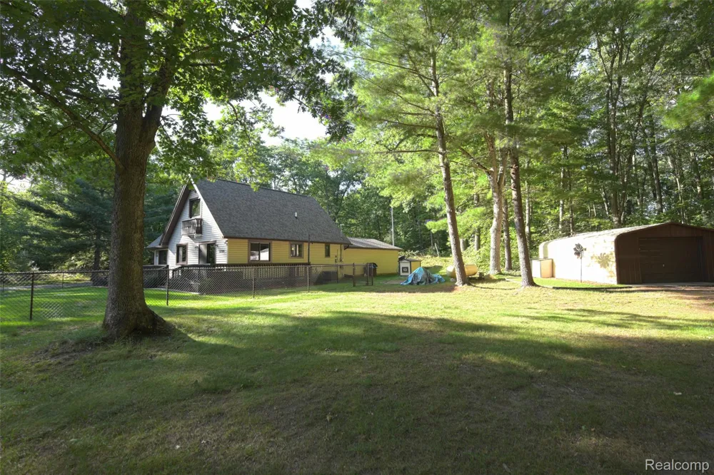 5799 Goodar Road Goodar Township, MI 48761