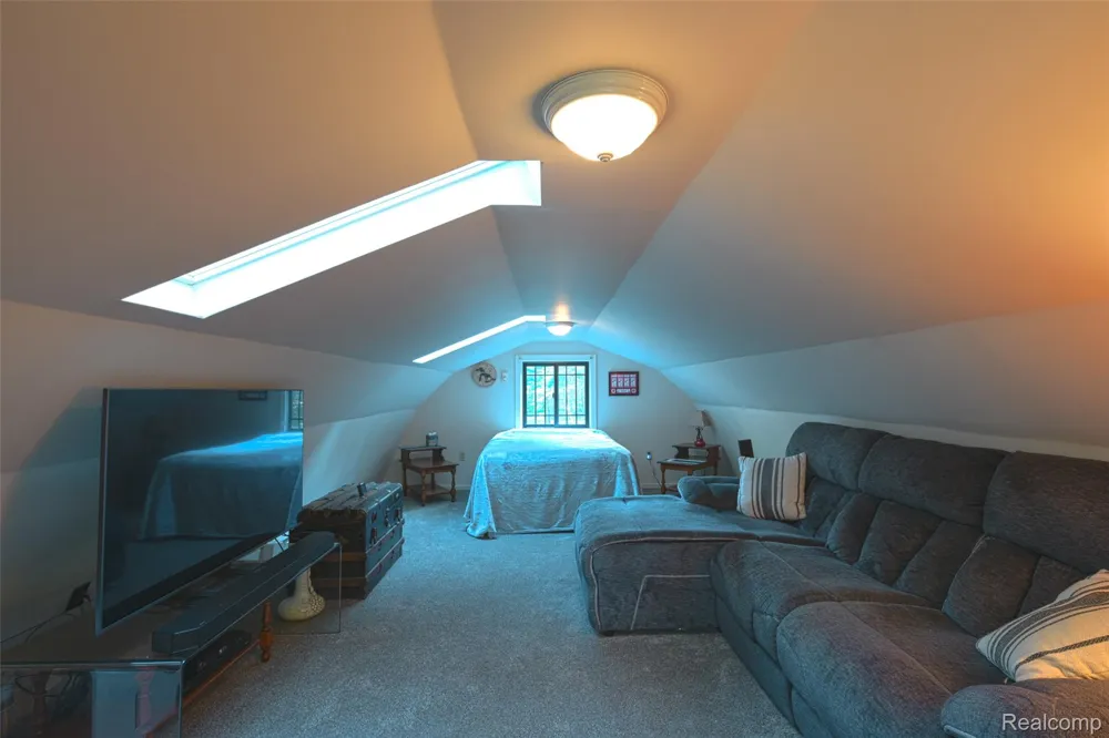 5799 Goodar Road Goodar Township, MI 48761
