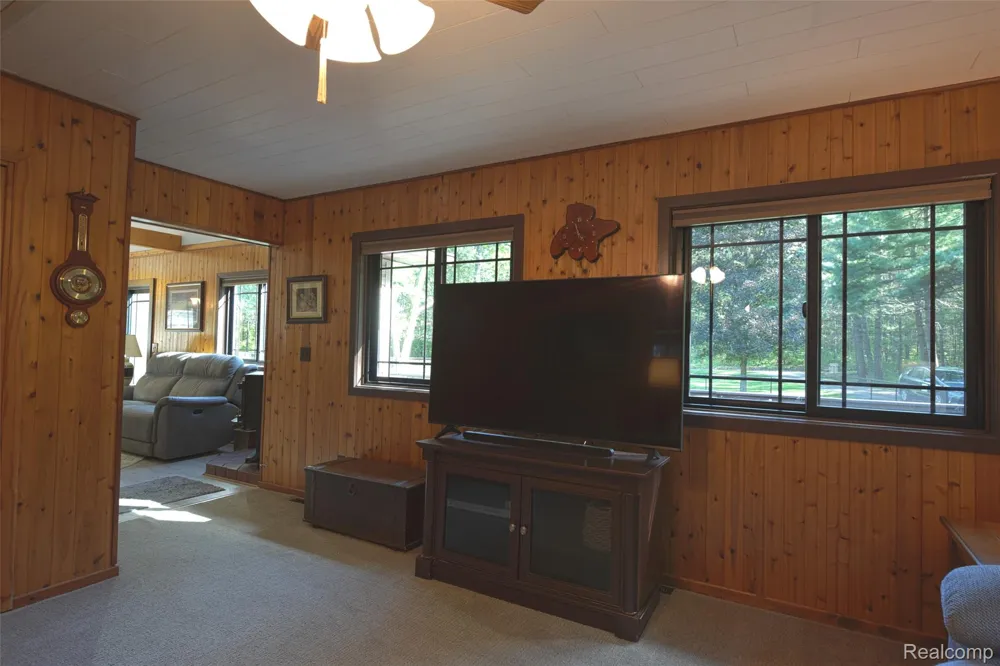 5799 Goodar Road Goodar Township, MI 48761