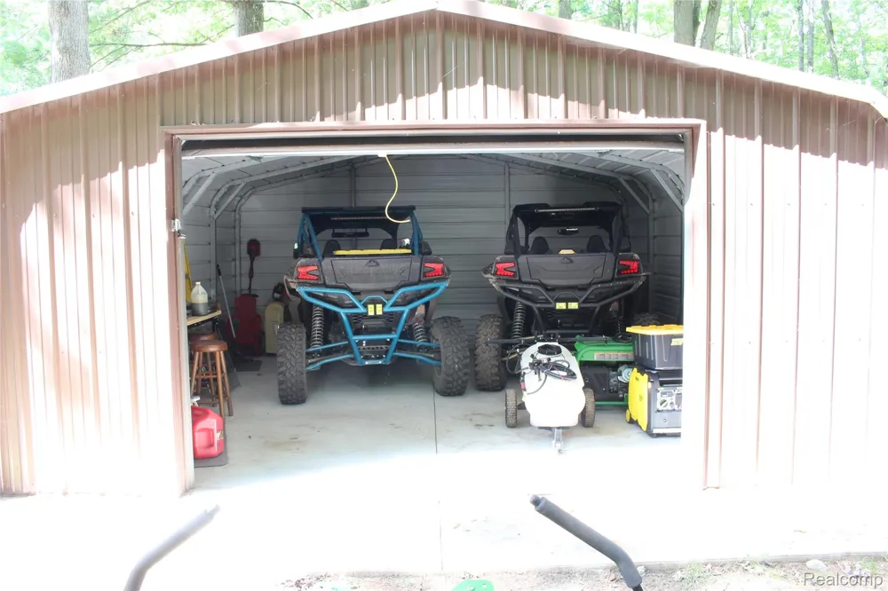 5799 Goodar Road Goodar Township, MI 48761