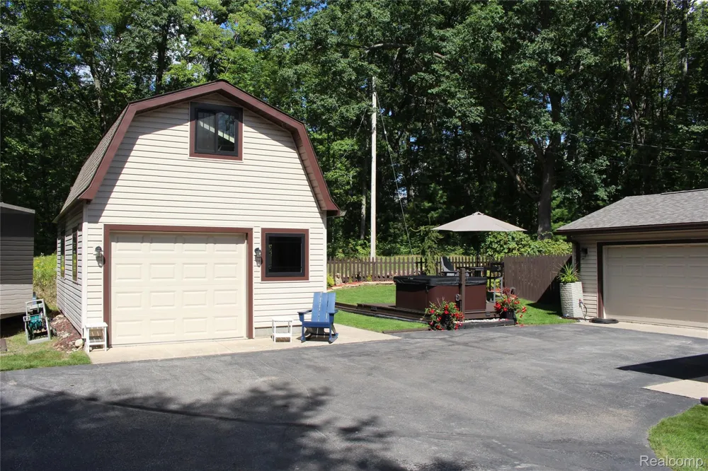 5799 Goodar Road Goodar Township, MI 48761