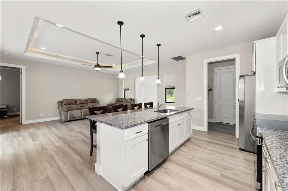14141 Roof Street Fort Myers, FL 33905