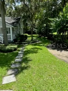 227 S HIGHLAND AVENUE ##B Apopka, FL 32703