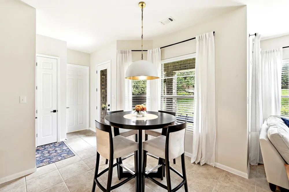 130 Granite Lane Austin, TX 78737