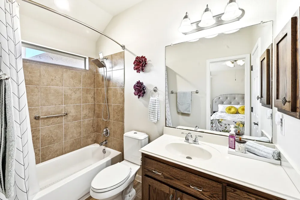 130 Granite Lane Austin, TX 78737